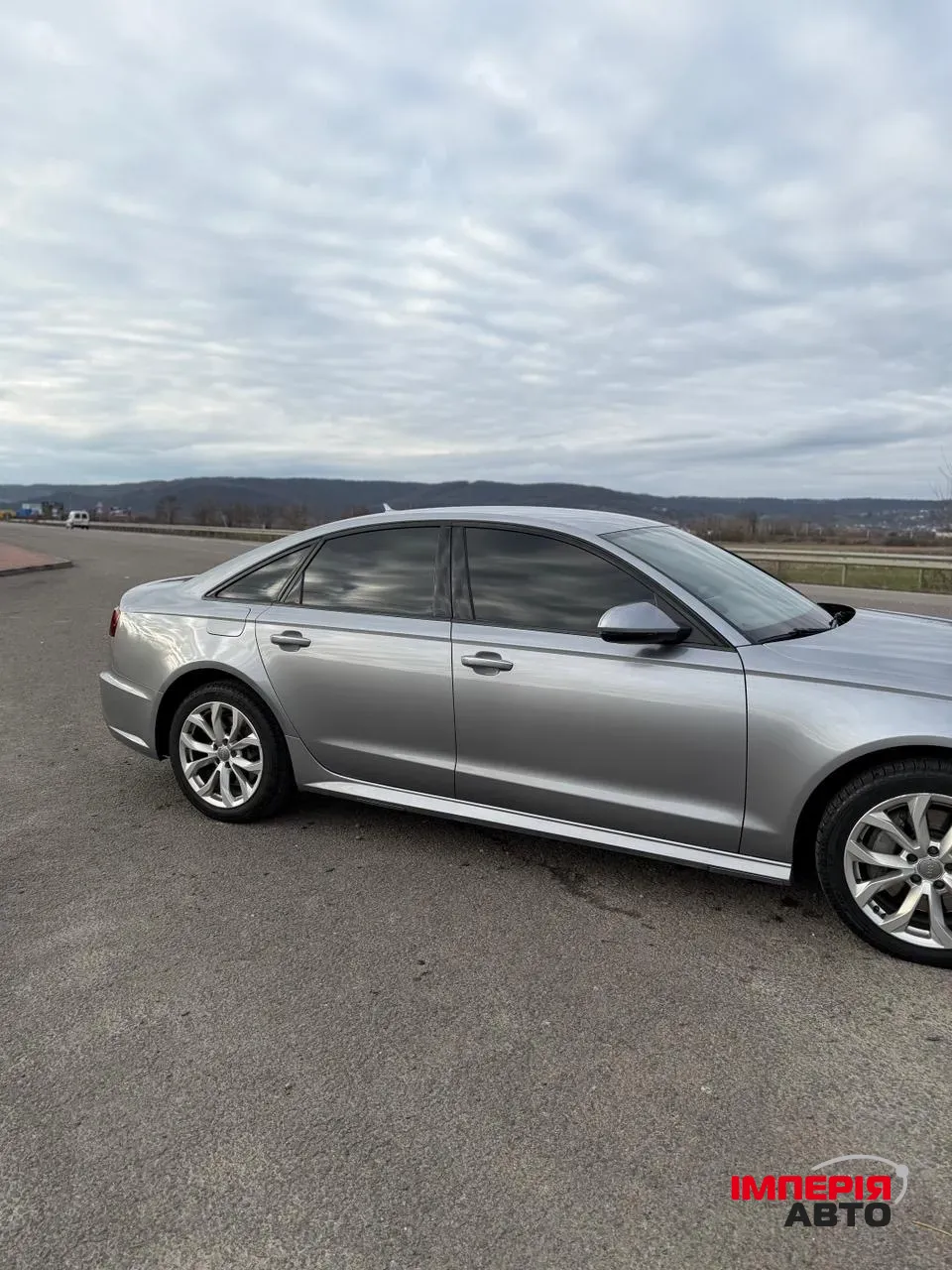 Audi A6 - фото 9