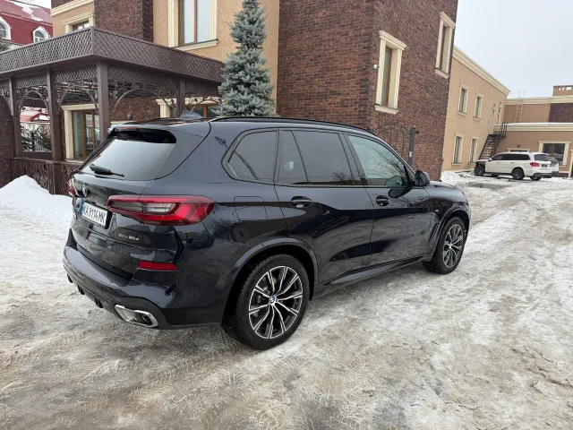 BMW X5 - фото 4