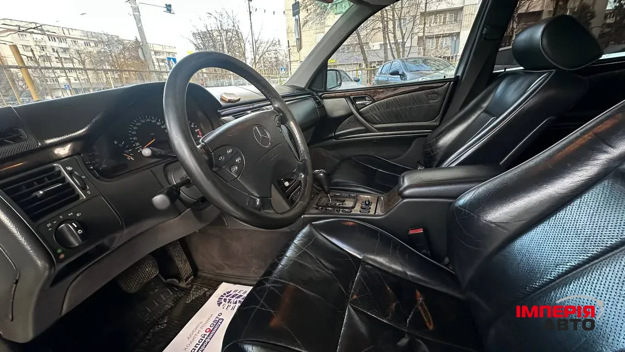 Mercedes-Benz E-Класс - фото 7