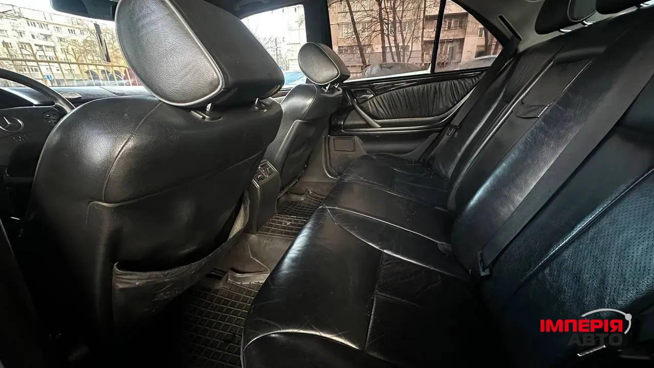 Mercedes-Benz E-Класс - фото 4