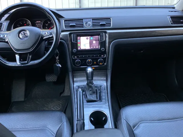 Volkswagen Passat (North America and China) - фото 5