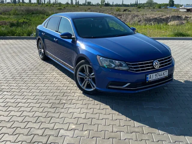 Volkswagen Passat (North America and China) - фото 1