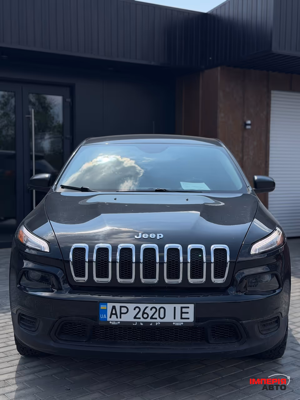 Jeep Cherokee - фото 1