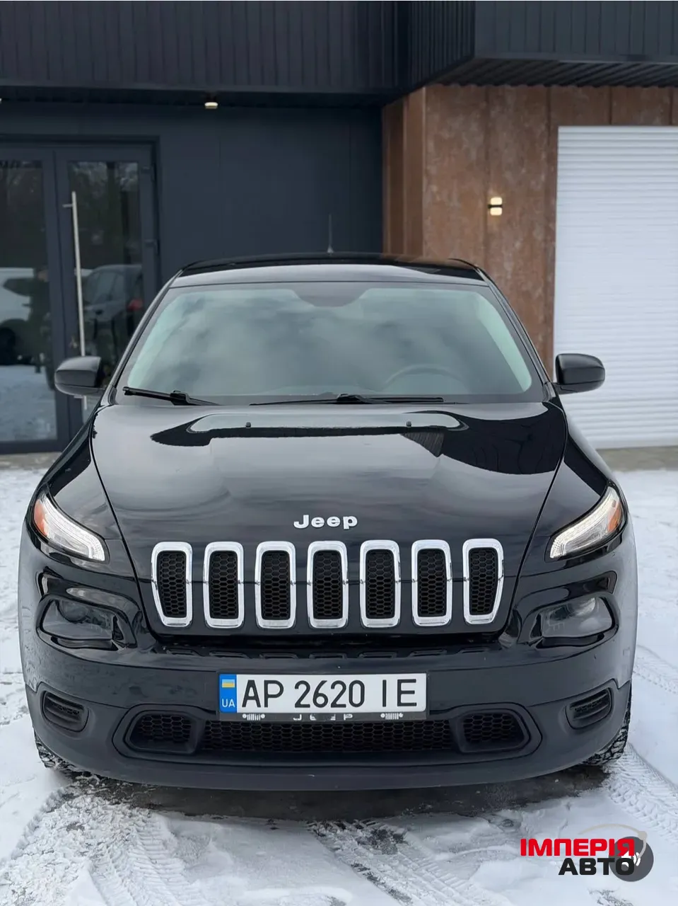 Jeep Cherokee - фото 2