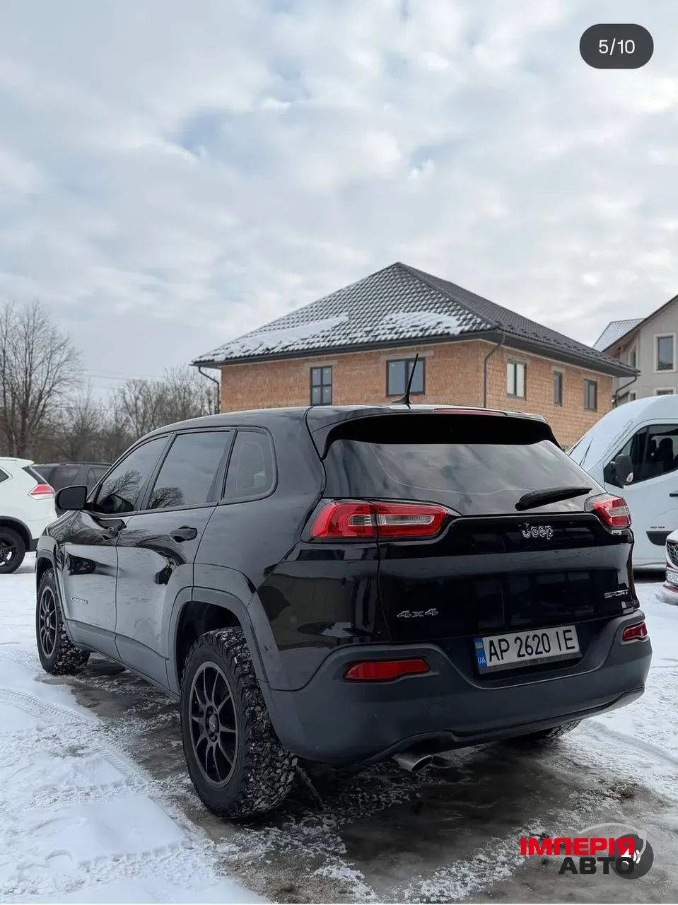 Jeep Cherokee - фото 4