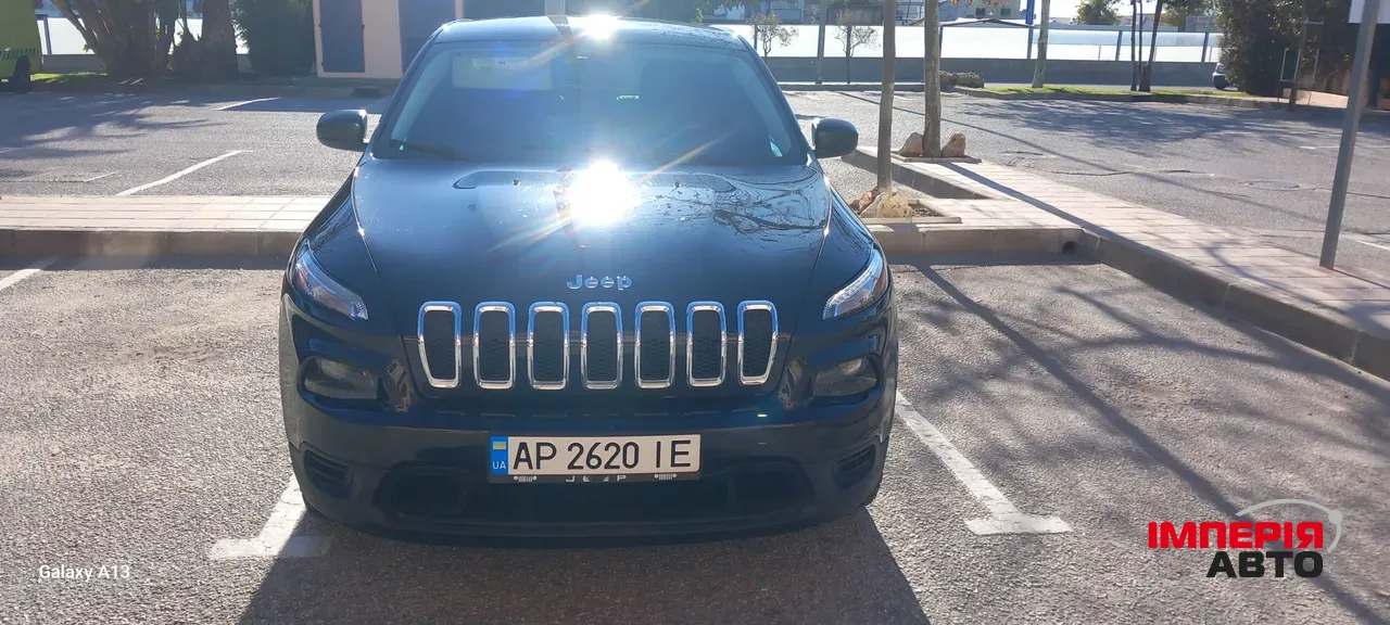 Jeep Cherokee - фото 11