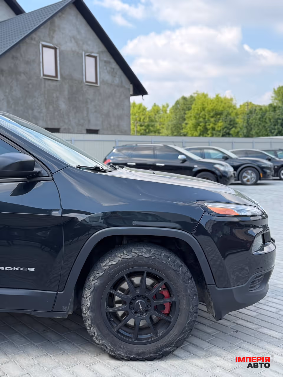 Jeep Cherokee - фото 5
