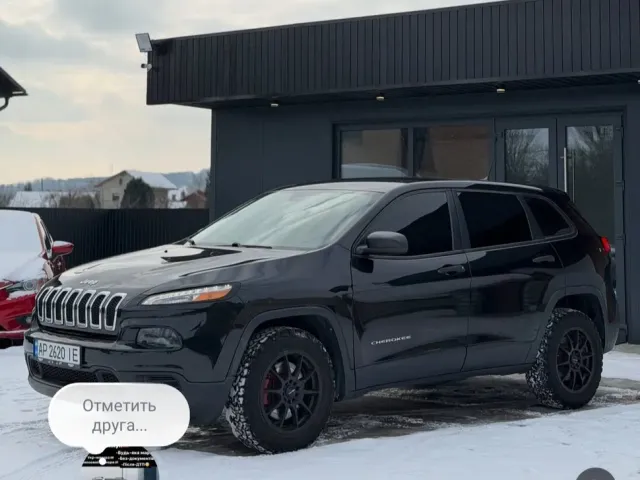 Jeep Cherokee - фото 3