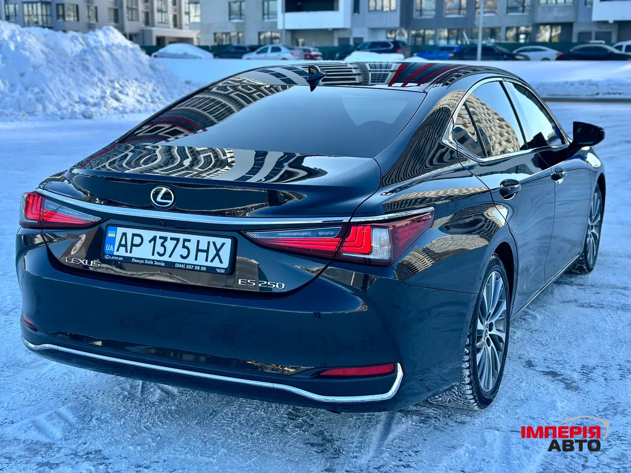 Lexus ES - фото 23