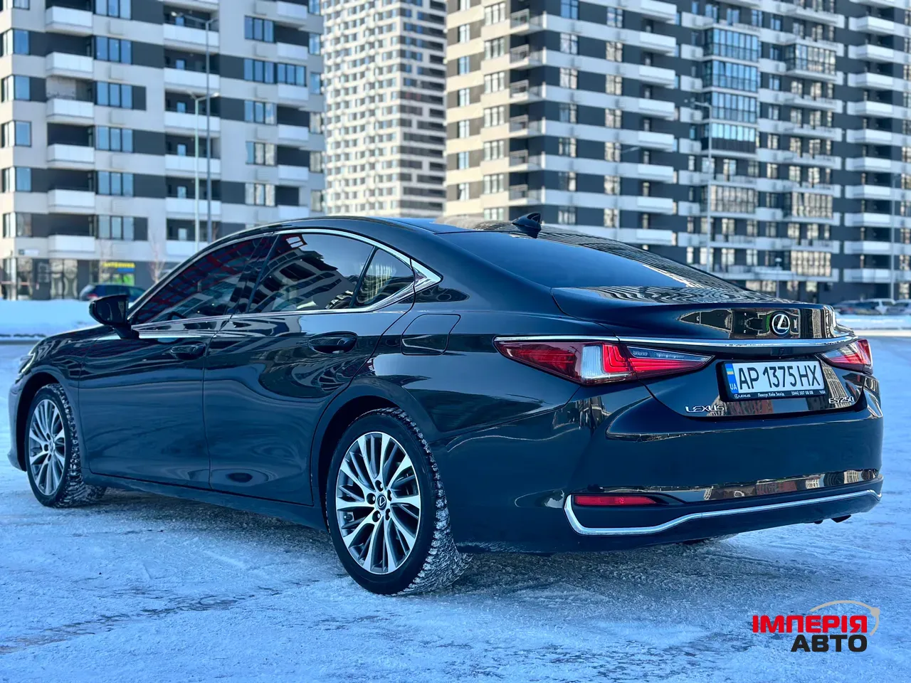 Lexus ES - фото 16