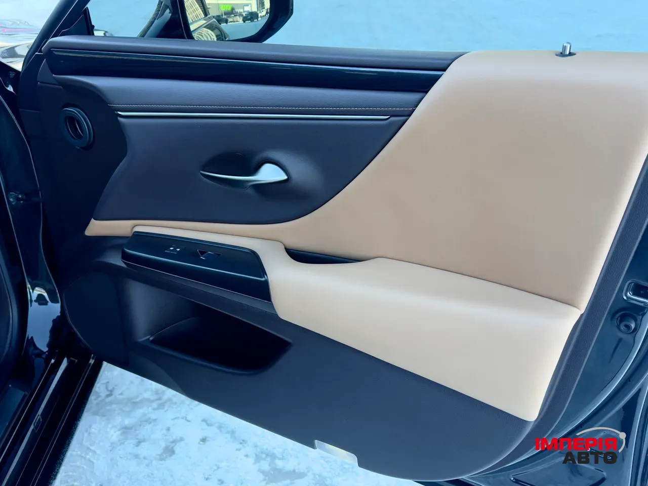 Lexus ES - фото 38