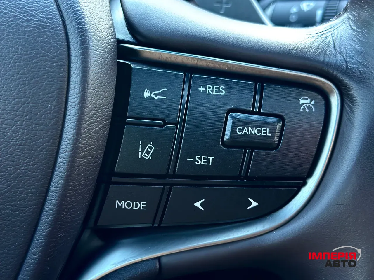 Lexus ES - фото 49