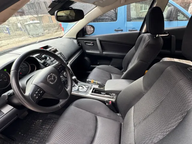 Mazda 6 - фото 5