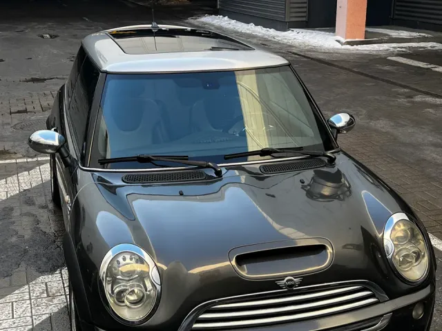 Mini Hatch - фото 4