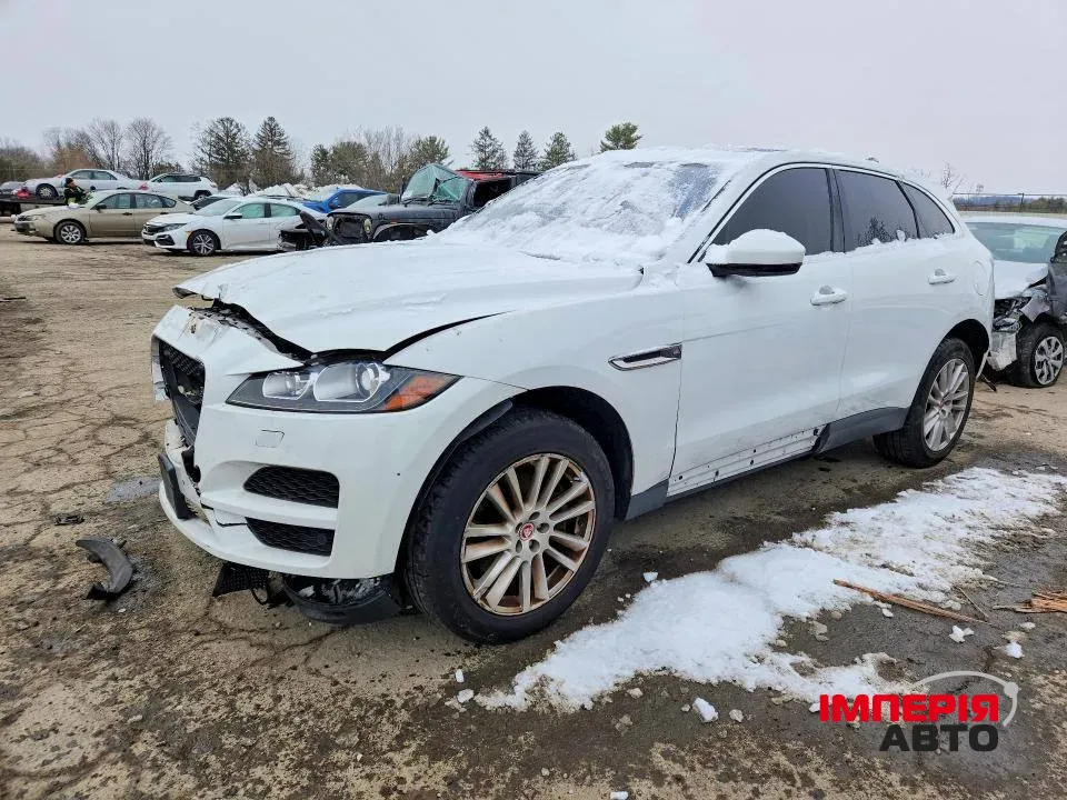 Jaguar F-Pace - фото 4