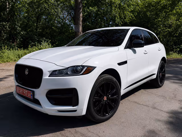 Jaguar F-Pace - зображення 1