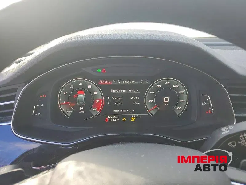 Audi Q7 - фото 9