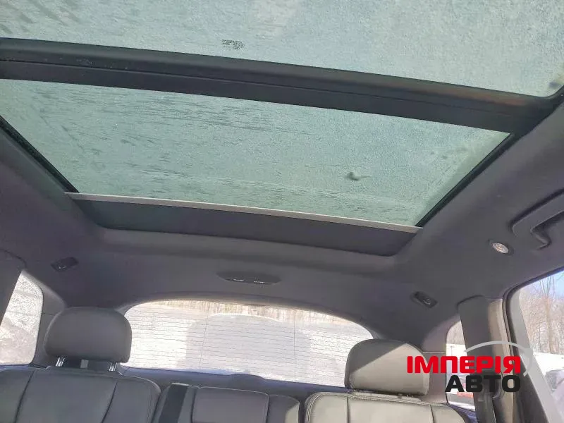 Audi Q7 - фото 10