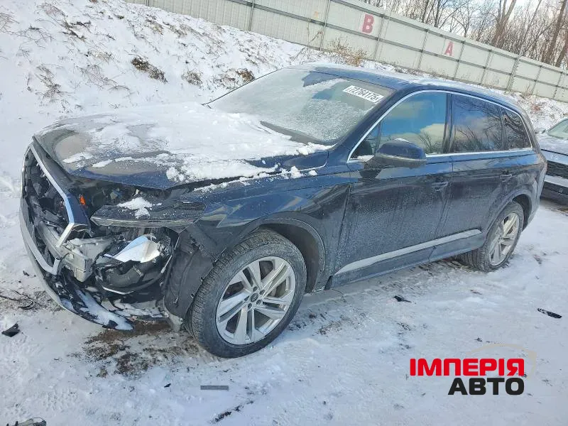Audi Q7 - фото 1
