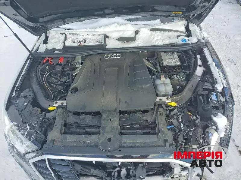 Audi Q7 - фото 12
