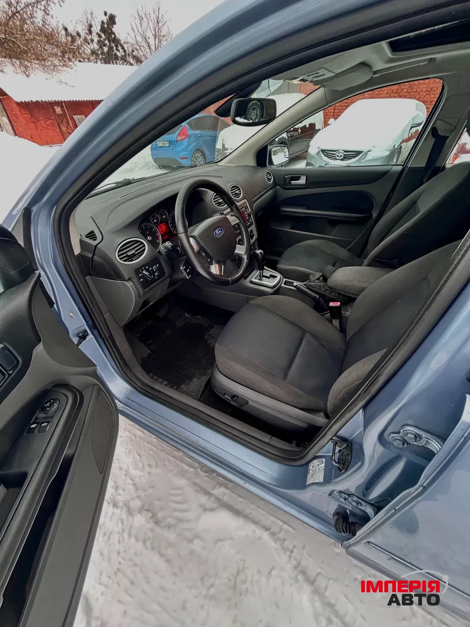 Ford Focus - фото 7