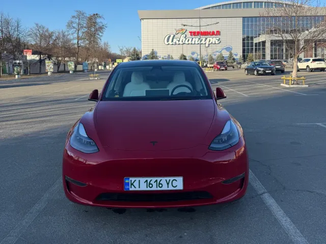 Tesla Model Y - фото 5