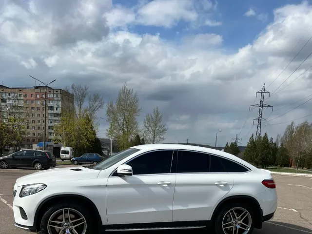 Mercedes-Benz GLE Coupe - фото 2