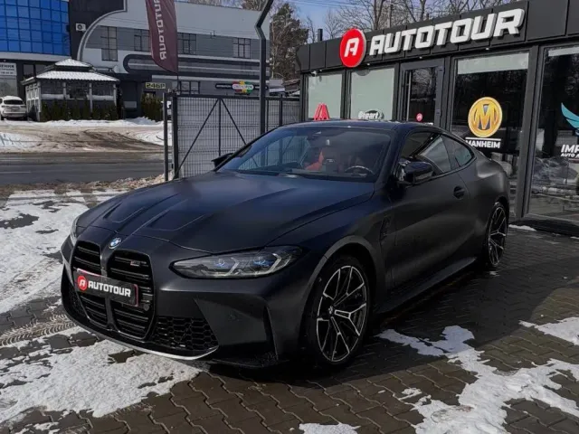 BMW M4 - фото 2