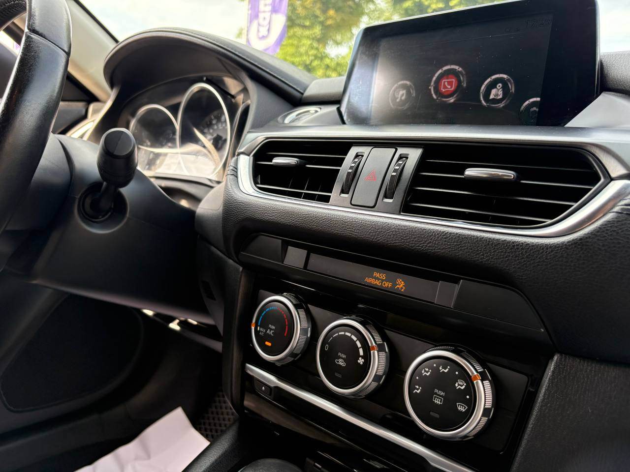 Mazda 6 - фото 13