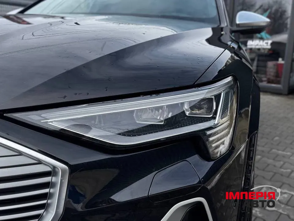 Audi e-tron S Sportback - фото 3
