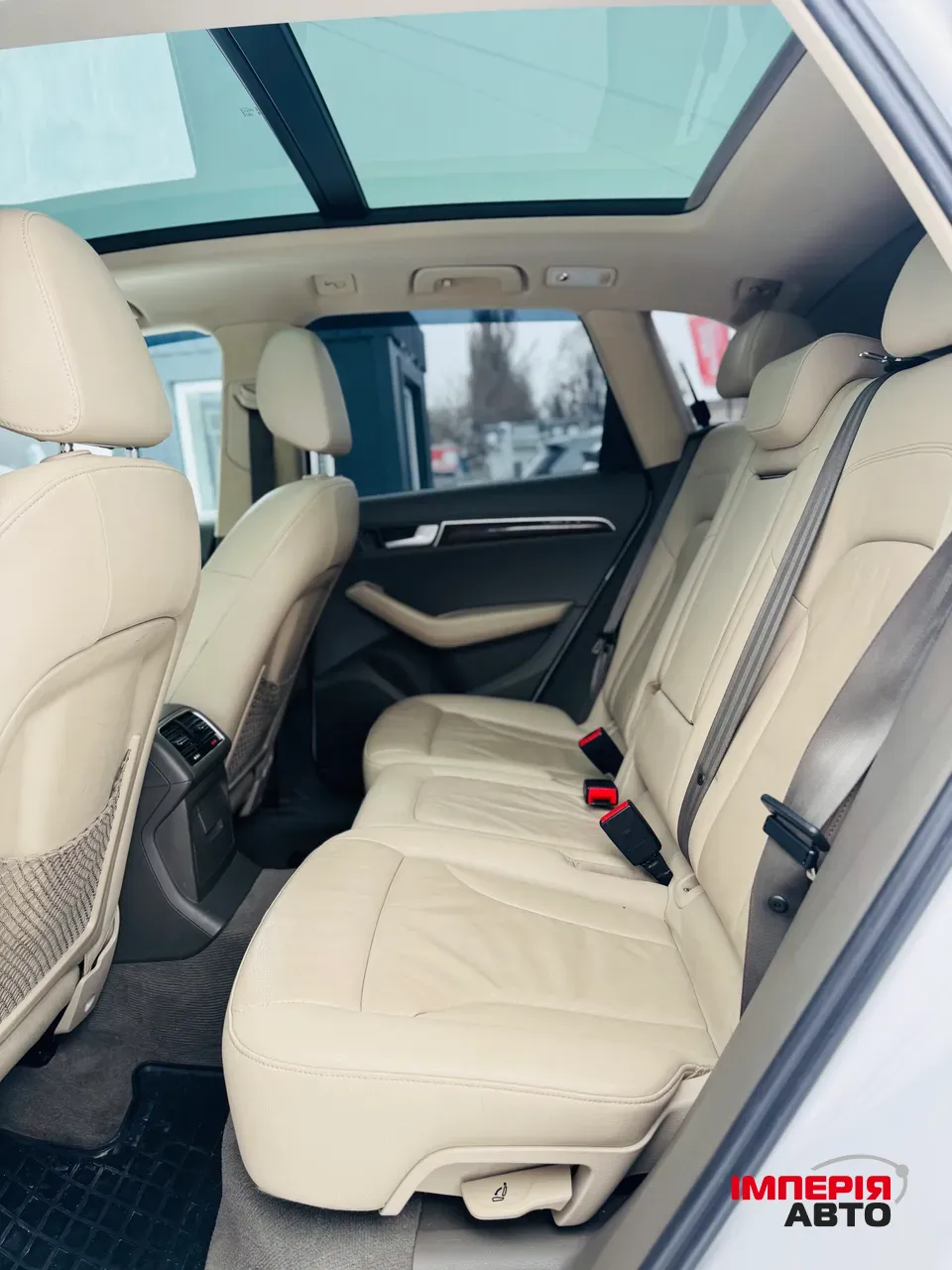 Audi Q5 - фото 8