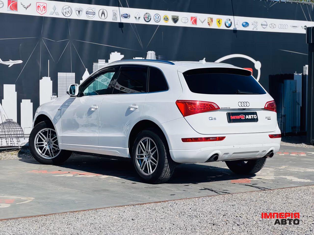 Audi Q5 - фото 5