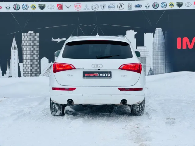 Audi Q5 - фото 4