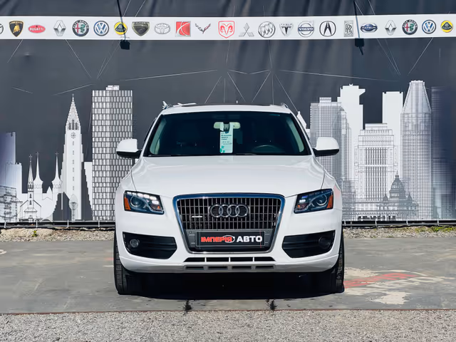 Audi Q5 - фото 2