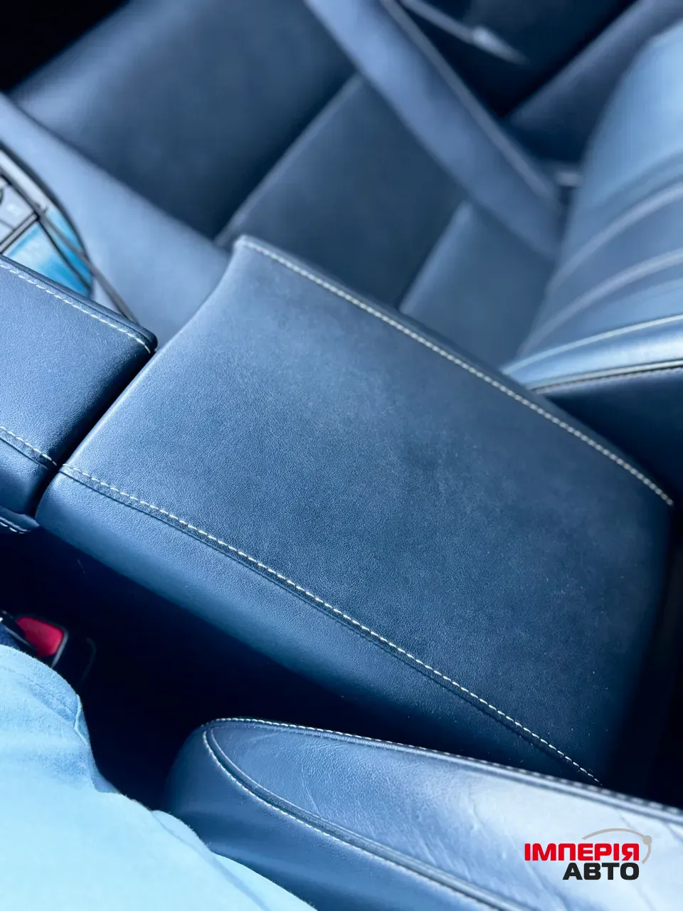 Lexus RX - фото 9