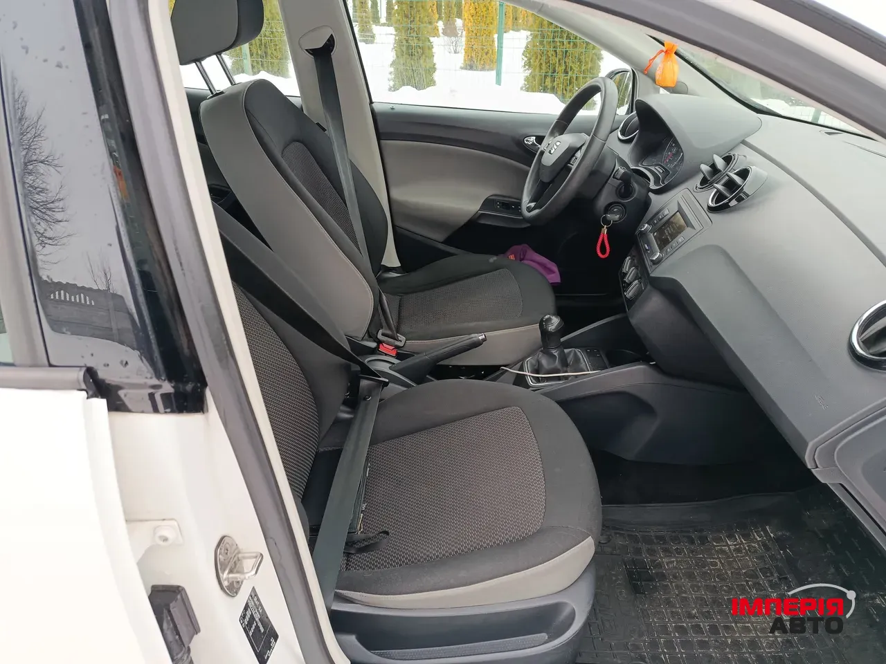 SEAT Ibiza - фото 7