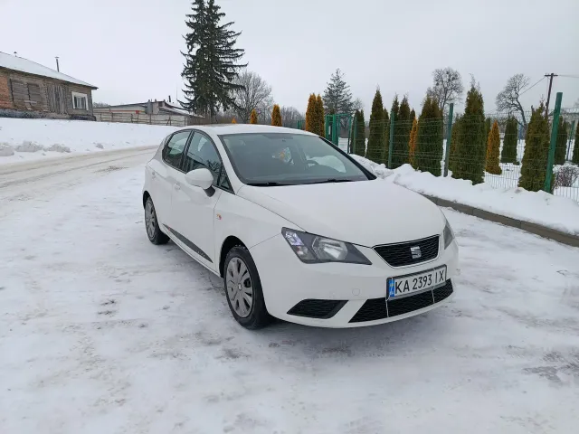 SEAT Ibiza - фото 1