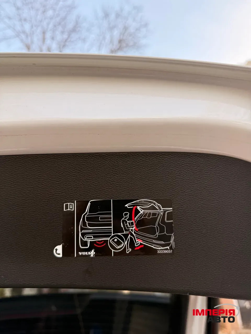 Volvo XC40 - фото 33