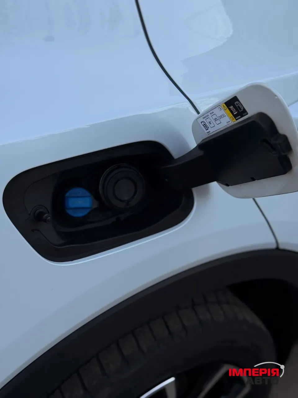 Volvo XC40 - фото 28