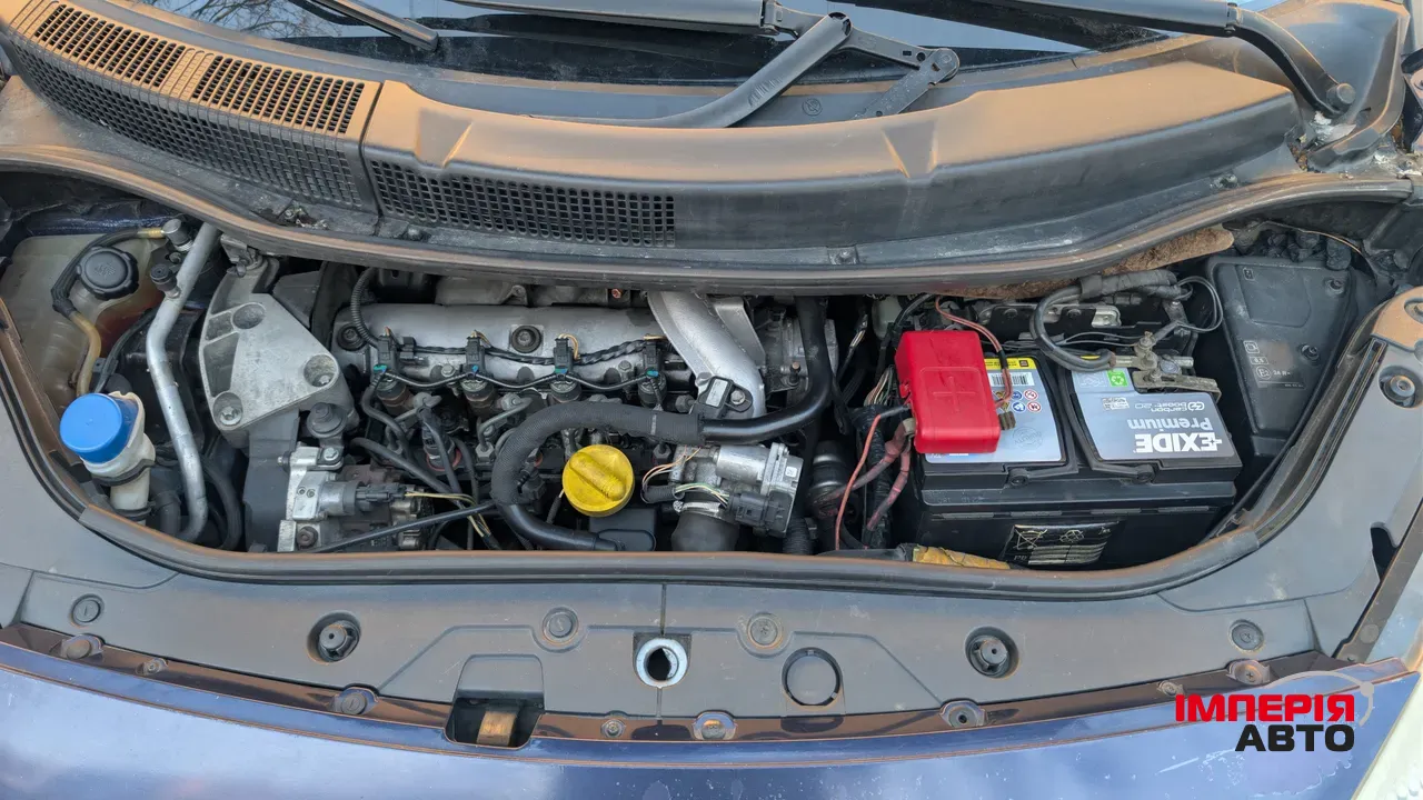 Renault Megane - фото 10