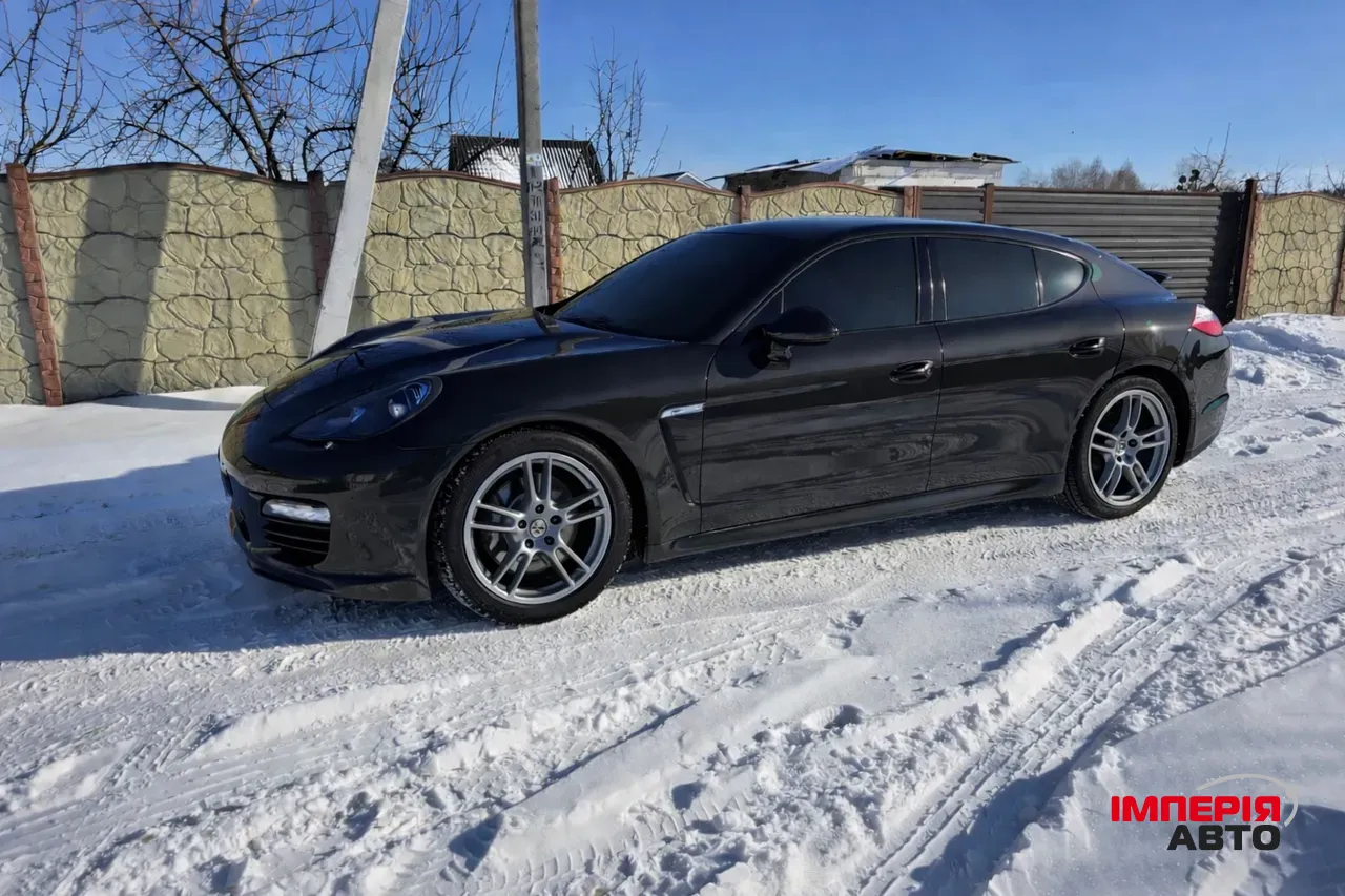 Porsche Panamera - фото 1