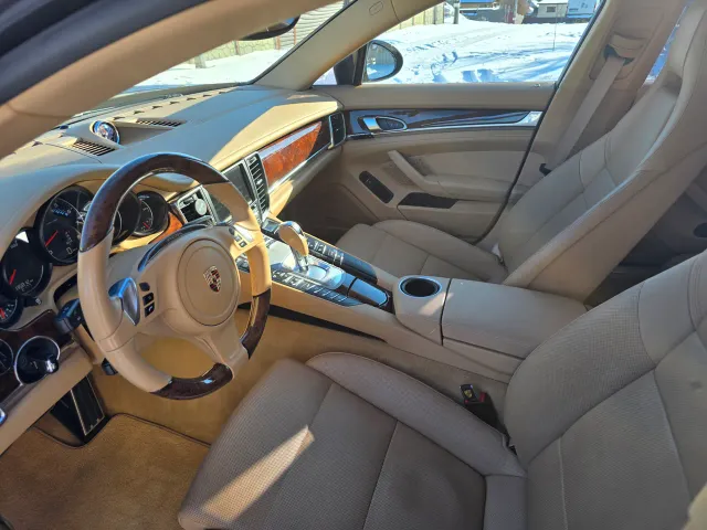 Porsche Panamera - фото 4