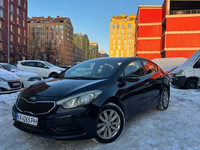 Kia Forte - фото 1