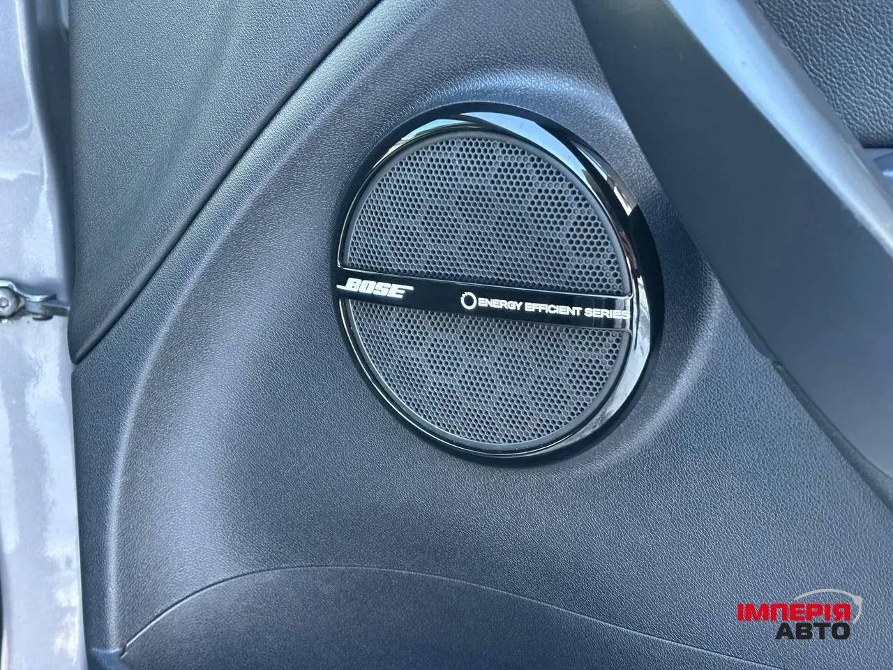 Renault Megane - фото 11