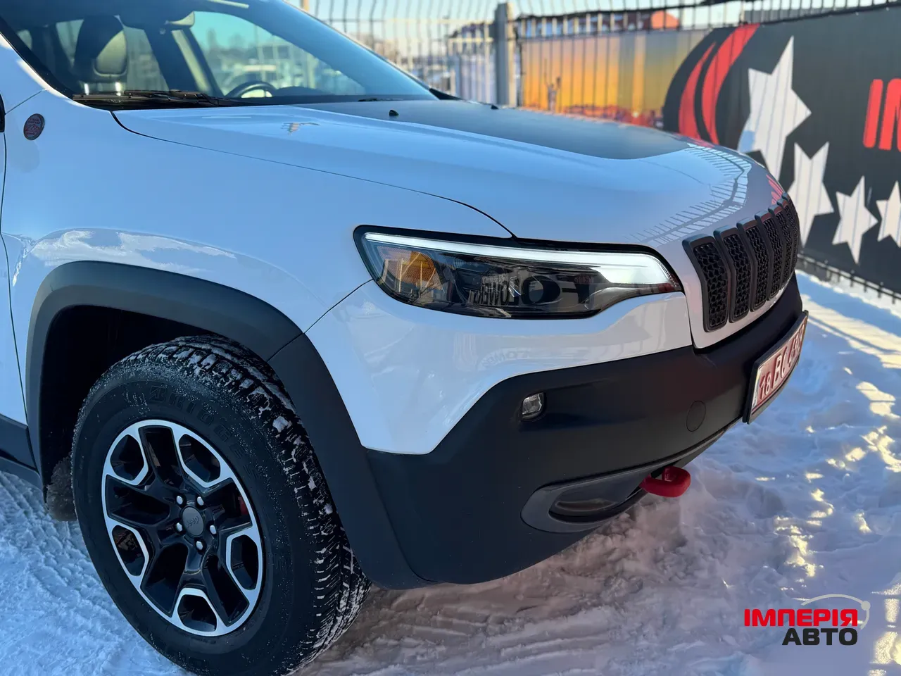 Jeep Cherokee - фото 7