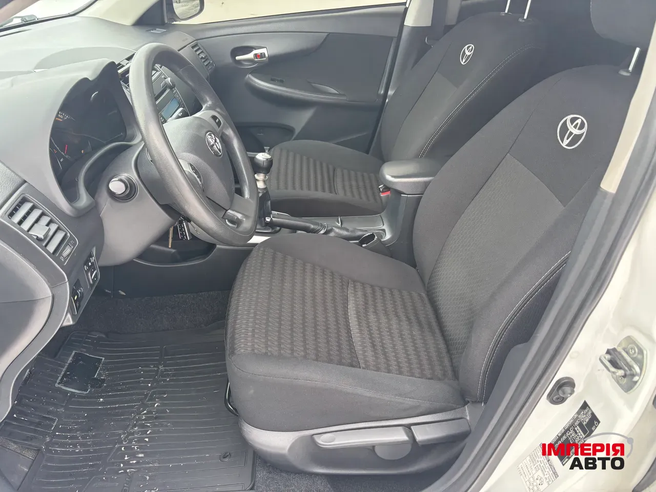 Toyota Corolla - фото 16