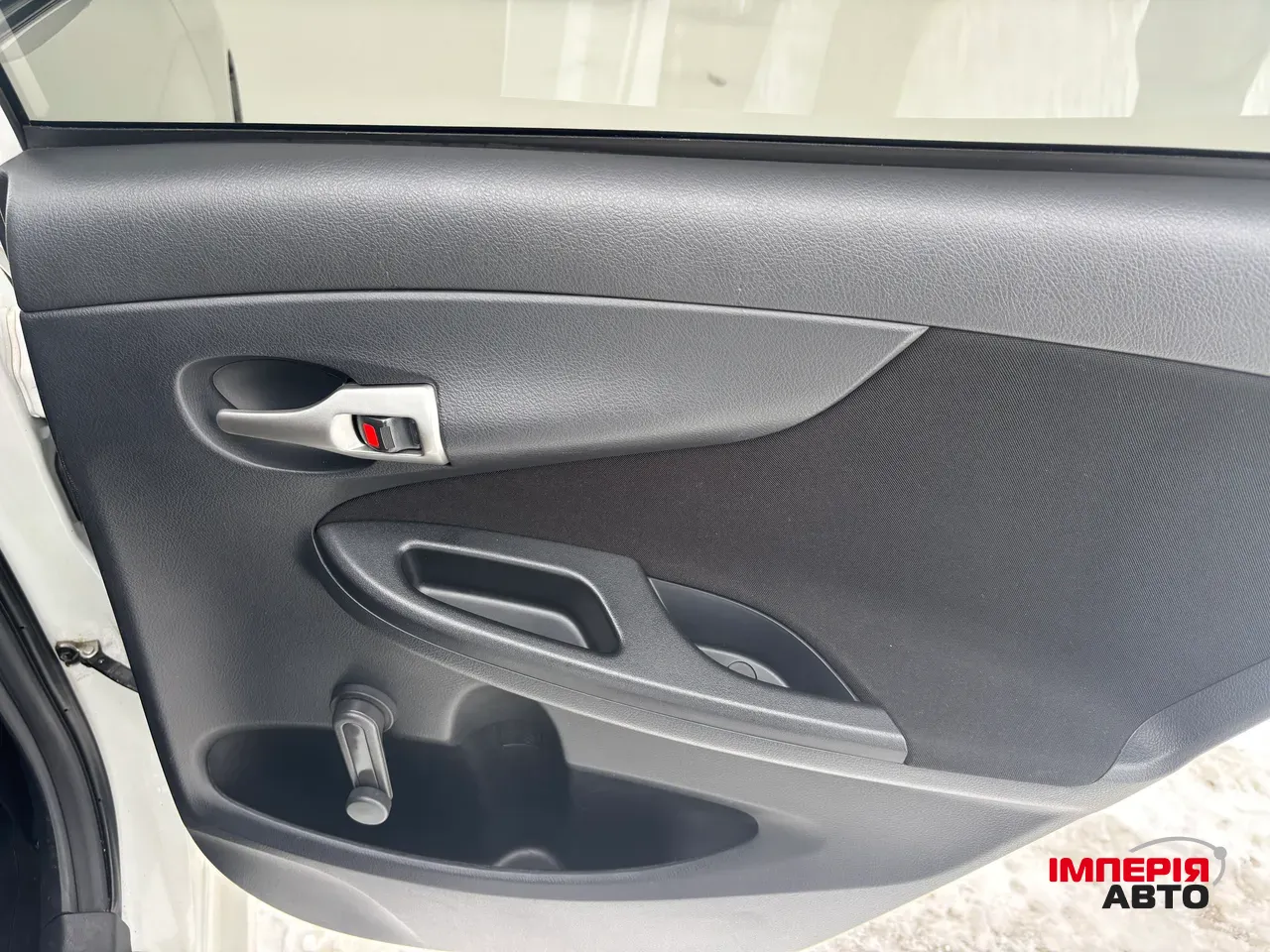 Toyota Corolla - фото 12