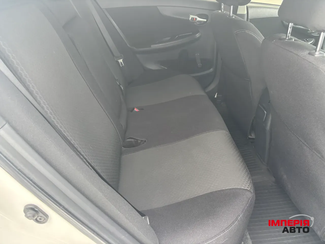 Toyota Corolla - фото 11