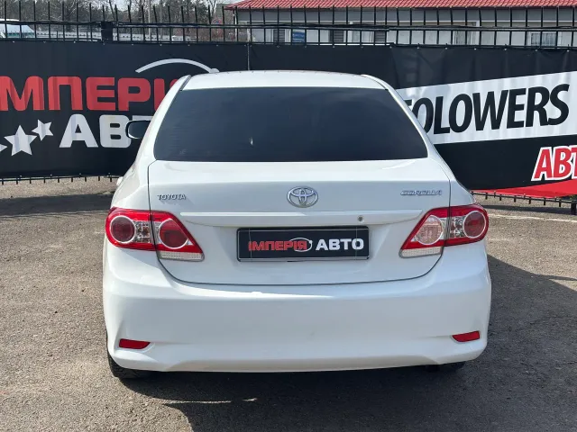Toyota Corolla - фото 5