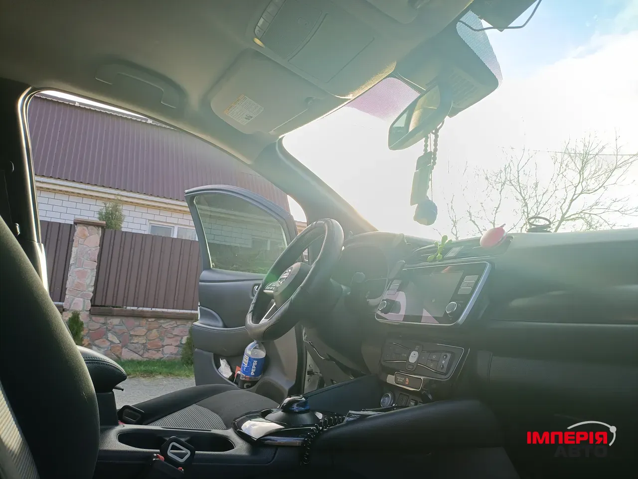 Nissan Leaf - фото 20